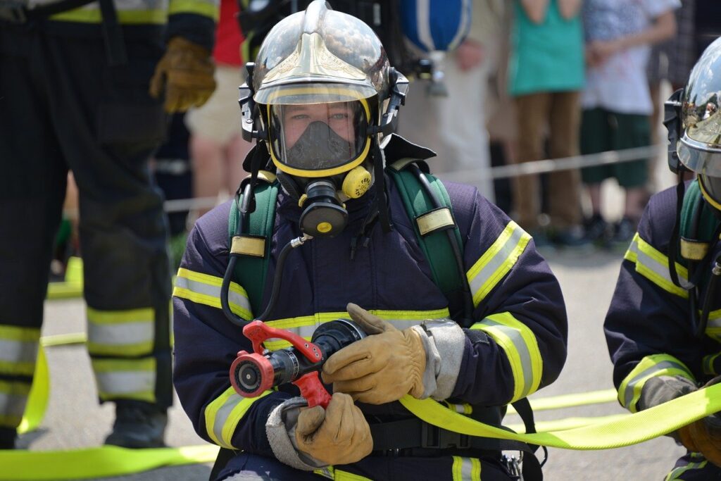 fire fighters, respiratory protection, feuerloeschuebung